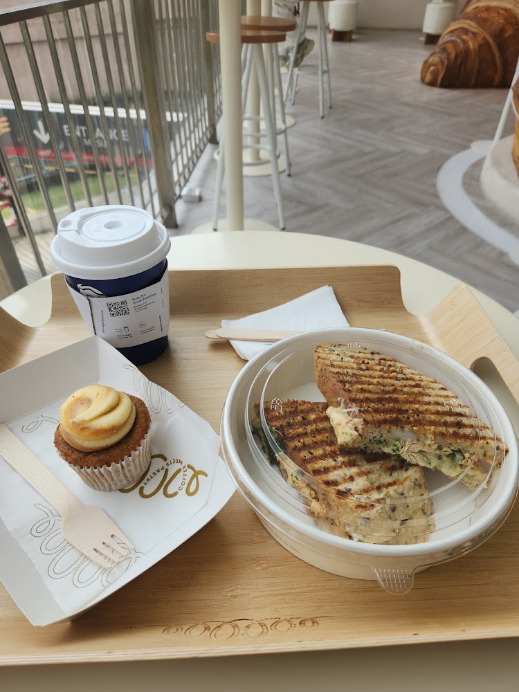 ZUS, Coffee Meets Pastry - 1 Utama Shopping Centre